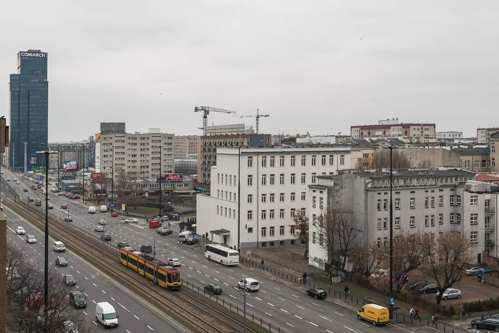 Rondo Onz P&O Serviced Apartments Варшава Экстерьер фото