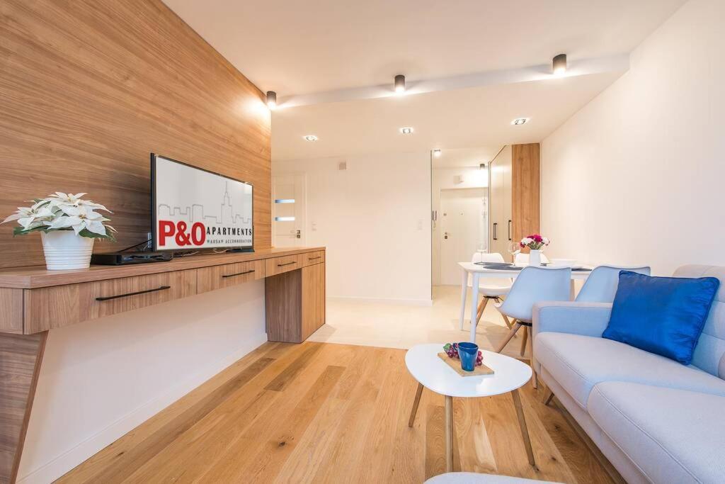 Rondo Onz P&O Serviced Apartments Варшава Экстерьер фото